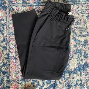Lululemon On The Fly Pant *28" luxtreme